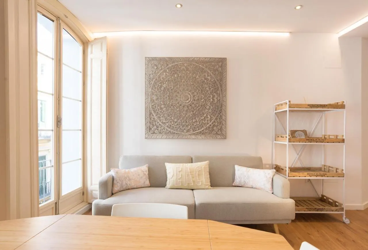 Urbe10 Plaza De La Constitucion 1 Bedroom Apartment Málaga