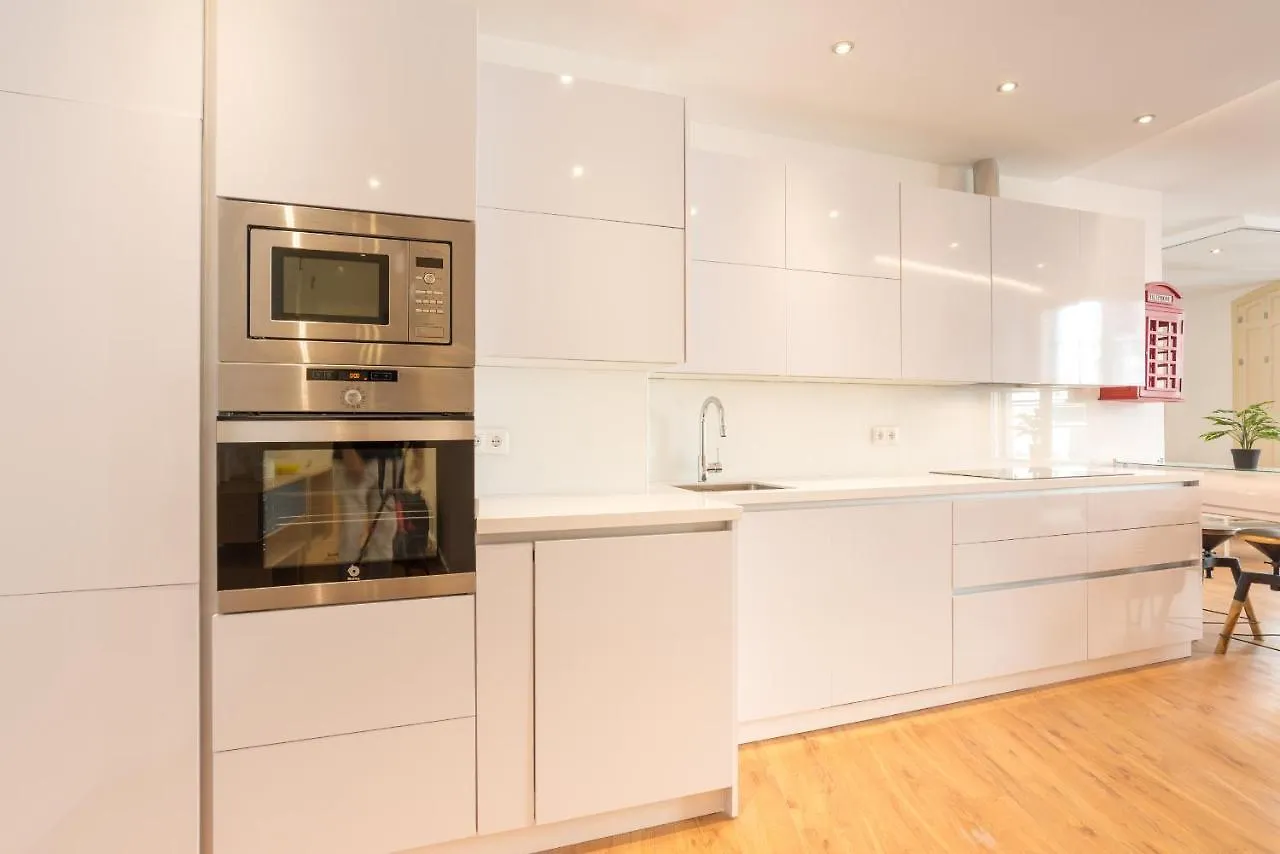 Urbe10 Plaza De La Constitucion 1 Bedroom Apartment Málaga